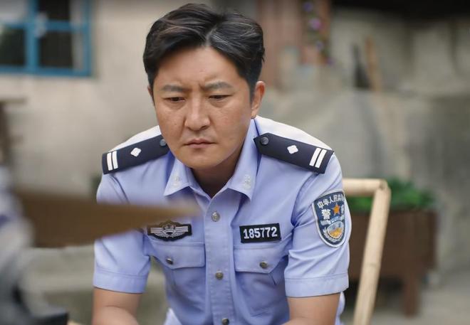 捐旧衣服被拒戳痛了多少农村人的自尊AG旗舰厅央视一套《驻站》：常胜(图18)
