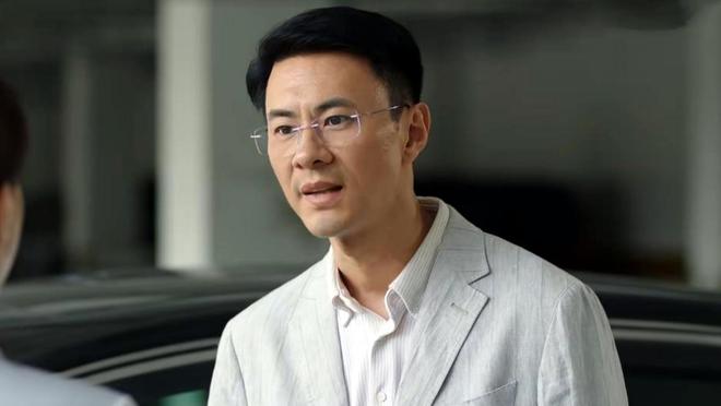 捐旧衣服被拒戳痛了多少农村人的自尊AG旗舰厅央视一套《驻站》：常胜(图9)
